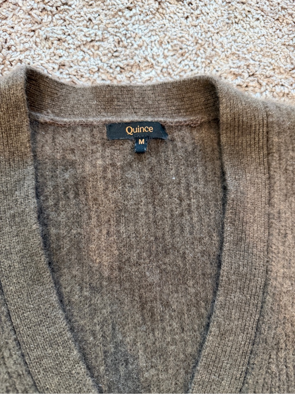 Quince Cashmere Cardigan Size M - Picture 2 of 3